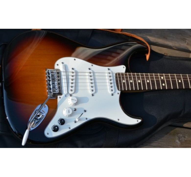 Roland V Guitar Stratocaster G5